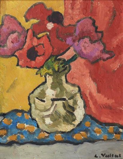Louis VALTAT (1869-1952) Bouquet de fleurs Huile sur toile. Signée en bas à droite....
