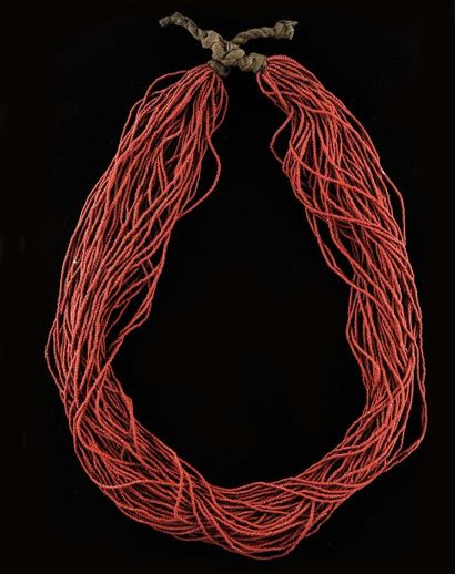 null Grand collier de perles rouges Pâte de verre R. D. du Congo, Shi
