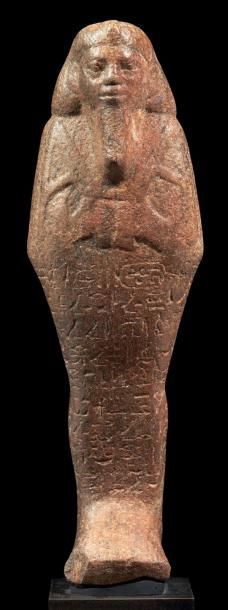 Égypte SHAOUABTI DU ROI TAHARQA (690-664 AV. J.-C.). Il est momiforne, coiffé de...