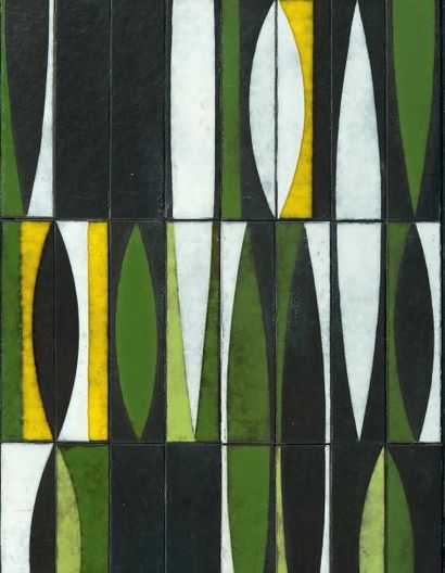 ROGER CAPRON (1920-2006) Table basse à décors de navettes Faïence émaillée verte...