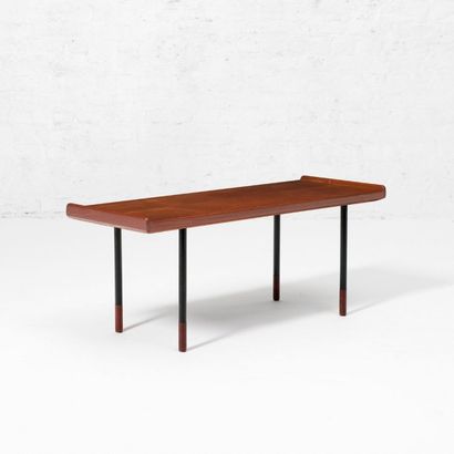 JASON MOBLER Table basse Teck et métal laqué noir Edition Jason Vers 1960 H_38 cm...