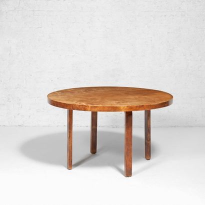 ALVAR AALTO (1898-1976) Finlande Table circulaire modèle «91» dite «L-leg» Bouleau...