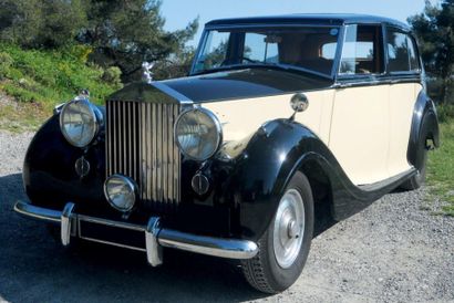 ROLLS-ROYCE SILVER WRAITH 1949 TITRE DE CIRCULATION FRANÇAIS Plus qu'une voiture,...