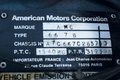 AMC PACER 1977 Une voiture américaine pour l'Europe La Pacer est une voiture de la...