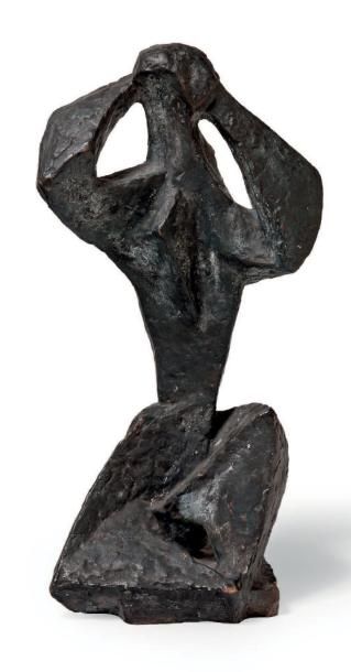 ANDRÉ WILLEQUET (1921-1998) Bronze à patine verte. 1956. Monogrammé sur la base AW....