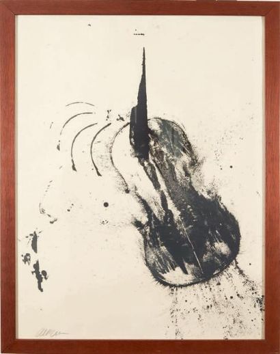 ARMAN (1928-2005) Violon noir seul Lithographie signée et numérotée 64/75 H_64 cm...