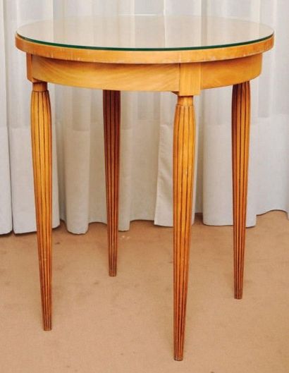  Table d'appoint circulaire, pieds cannelés en ogive H_65 cm D_55 cm