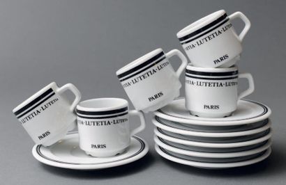 null Six tasses à moka et sous tasses marquées «Lutetia - Paris» sur un dessin de...