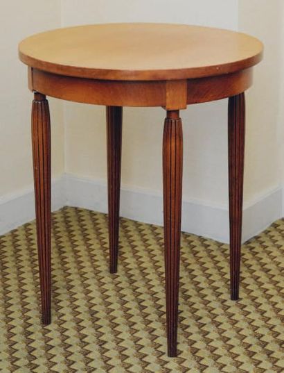 null Table d'appoint circulaire, montants cannelés en balustre H_65 cm D_55 cm