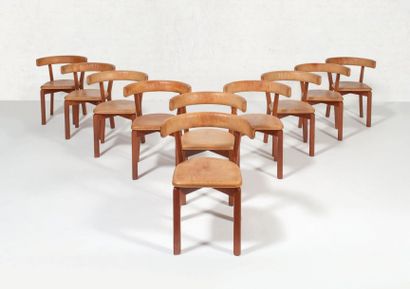 JORGEN GAMELGAARD (1938-1991) Danemark Suite de dix chaises modèle «5s» Érable et...