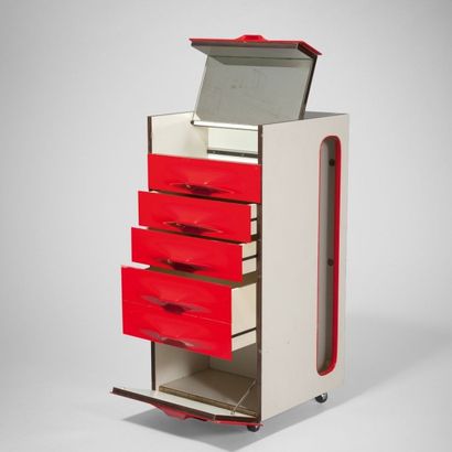 Raymond LOEWY (1893-1986) Meuble de rangement / Cabinet «DF-2000» Plastique ABS,...