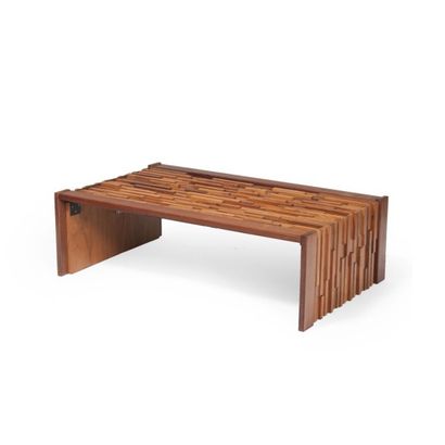 PERCIVAL LAFER Table basse pliante Bois naturel et métal Vers 1970 H_35 cm L_77 cm...