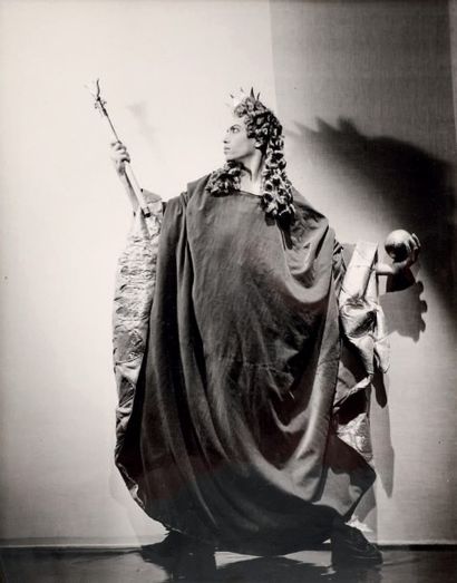 BORIS LIPNITSKY Serge Lifar dans «Le Roi Nu». 1936 4 tirages de l'époque sur papier...