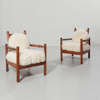 AXEL EINAR HJORTH (1888-1959) 
Paire de fauteuils modèle «Samdhamn»
Piètement en...