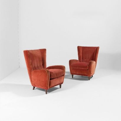 Paolo BUFFA (1903-1970) 
Paire de fauteuils
Noyer et velours
Vers 1950
H_90 cm L_75...