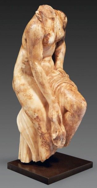 null VÉNUS ANADYOMÈNE.
Statuette représentant la déesse Vénus, en nudité anadyomène,...