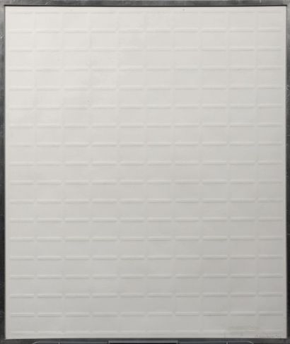 jan SCHOONHOVEN (1914-1994) 
Sans titre, 1971.
Papier gaufré.
Signé et daté en bas...