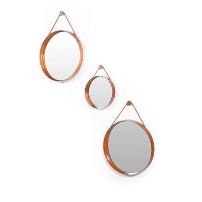 UNO & ÖSTEN KRISTIANSSON 
Ensemble de trois miroirs
Chêne, cuir cognac et verre
Édition...