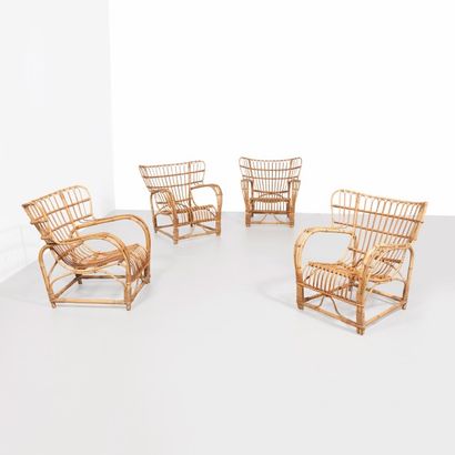 VIGGO BOESEN (1907-1985) Danemark Suite de quatre fauteuils modele «VB 136» Bambou...