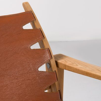 MICHAEL BLOCH (1930-2015) 
Prototype
Danemark
Paire de fauteuils
Bouleau et cuir...