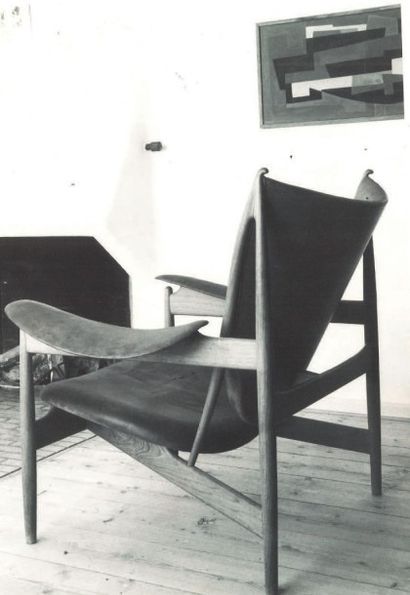 Finn JUHL (1912-1989) 
Danemark
Fauteuil modèle «Chieftain»
Teck et cuir cognac patiné
Réalisé...