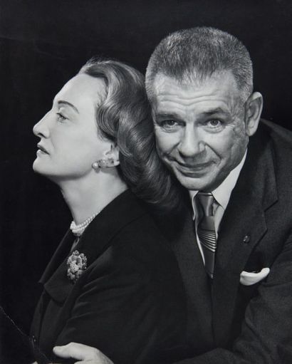 Philippe HALSMAN 
Moniseur et Madame Oscar Hammerstein
Tirage argentique d'époque.
Tampon...