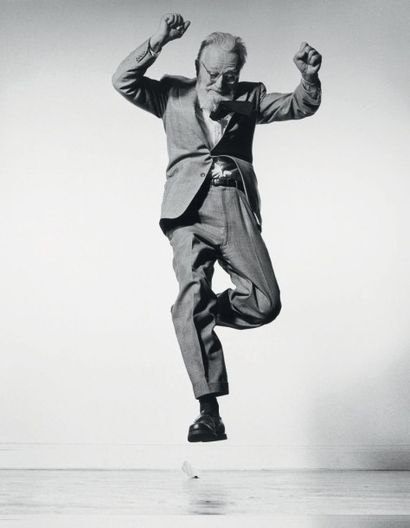Philippe HALSMAN 
Jump series, Edward Steichen, 1959
Tirage argentique d'époque.
Tampon...