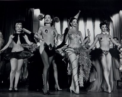 Philippe HALSMAN 
Life night club, 1953
Tirage argentique d'époque.
Tampon au dos.
H_33,7...