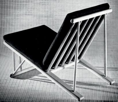 POUL VOLTHER (1923-2001) 
Paire de fauteuils modèle «J 58»
Hêtre teinté et drap de...