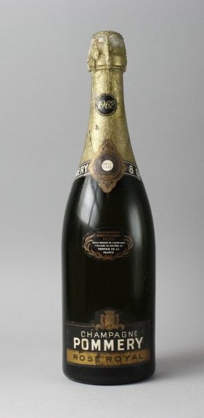 null * 1 Bouteille
CHAMPAGNE POMMERY - ROSE ROYAL - Spécial Cuvée.
1962
Étiquette...