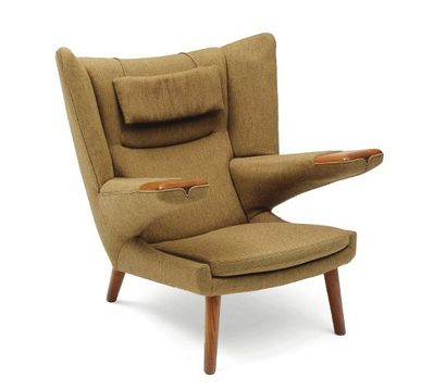 HANS J. wEGNER (1914-2007) fauteuil « New Papa Bear » à assise et haut dossier à...