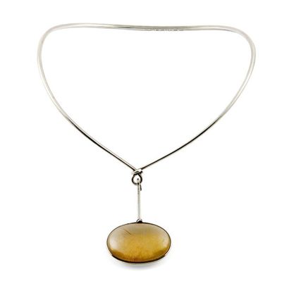 VIVIANA TORUN BULOW Collier pendentif Années 1960 Argent et cristal de roche Signé...