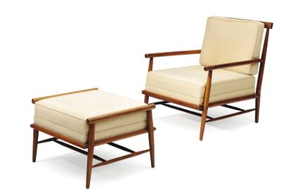 PAUL MCCOBB (1917-1969) Fauteuil à dossier à barreaux et assise tapissé de tissu...