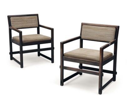 ÉDITION DUNBAR Paire de fauteuils en bois et tissu écru. Vers 1959. H_81 cm L_58...