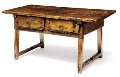 null Petite table bureau en bois tendre à plateau rectangulaire ouvrant à deux tiroirs...
