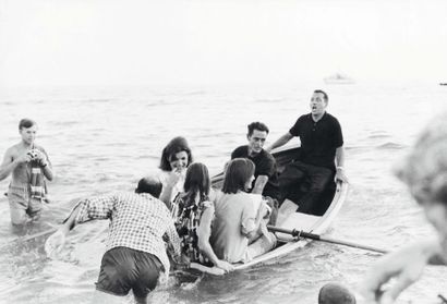 BENNO GRAZIANI Jackie Kennedy en vacances à Ravello, Italie, mars 1962. Tirage argentique...