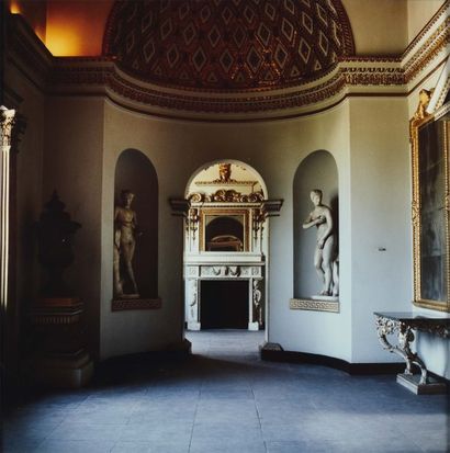 KAREN KNORR (NÉE EN 1954) Antiquity as a guide to nature, circa 1988 At Chiswick...
