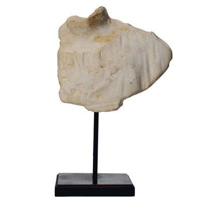 null fragment de buste antique en marbre sculpté H_20 cm L_21 cm P_13 cm