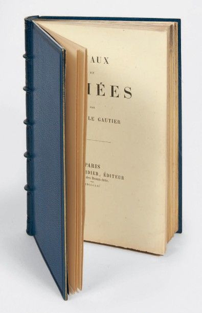 GAUTIER, Théophile 
Émaux et Camées. Paris, Eugène Didier, 1852.
Petit in-12 (147...