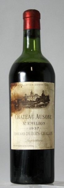 null * 1 bouteille Château Ausone 1937 et non 2, étiquette tâchée ,niveau bas ép...