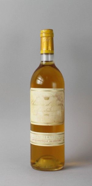 null * 1 Bouteille
CHÂTEAU D'YQUEM 1er cru Superieur - Sauternes 1991
Étiquette tachée.
Label...