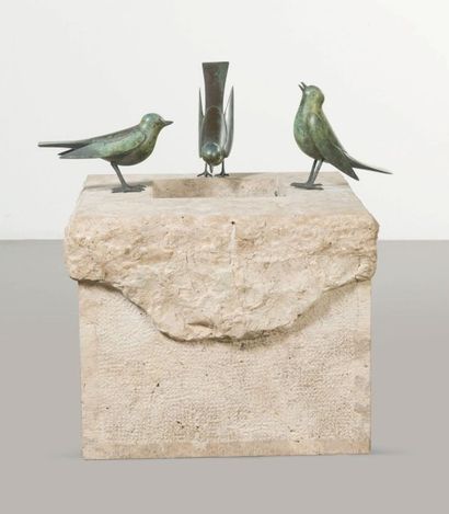 FRANÇOIS-XAVIER LALANNE (1927-2008) La Fontaine aux Oiseaux, 1985
Pierre et bronze.
Signée...