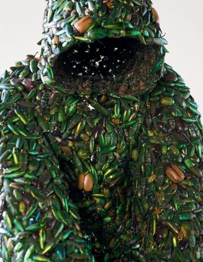 Jan FABRE (Né en 1958) Beekeeper II, 1998-1999
Sculpture composée de scarabées et...