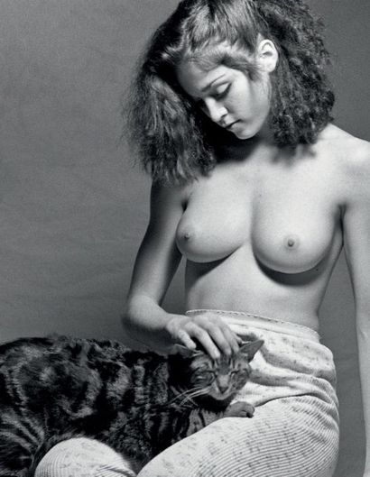 MARTIN H.M. SCHREIBER (NÉ EN 1946) 
Madonna and cat, 1979
Tirage argentique réalisé...