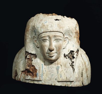 Grand masque de sarcophage représentant le...
