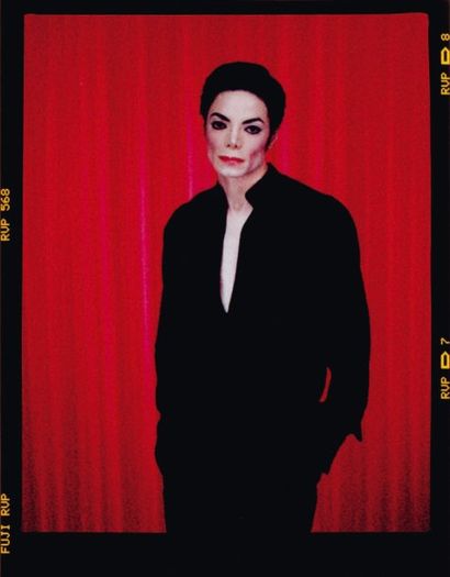ARNO BANI (NÉ EN 1976) Michael Jackson sur fond rouge n°6, 1999 Tirage unique de...
