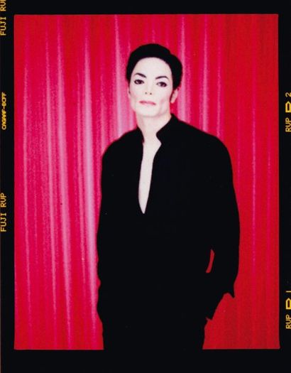 ARNO BANI (NÉ EN 1976) Michael Jackson sur fond rouge n°11, 1999 Tirage unique de...