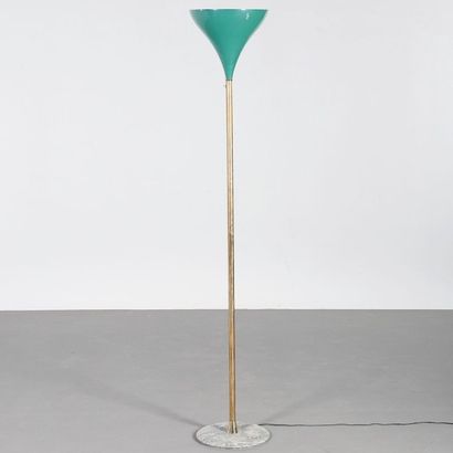 STILNOVO FONDÉ PAR BRUNO GATTA EN 1946 
Lampadaire
Marbre, laiton et métal laqué...