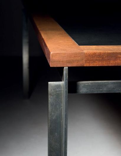 POUL KJAERHOLM (1929-1980) 
Table de travail modèle «PK 55»
Acier nickelé, acajou...