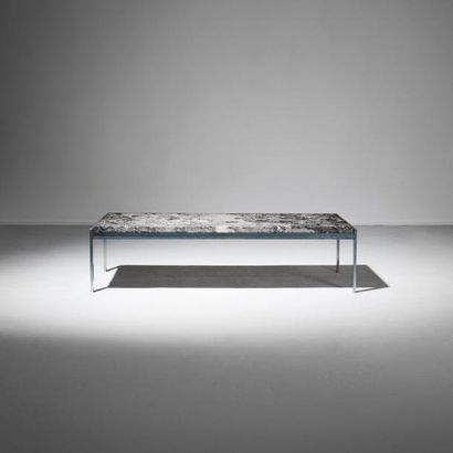 POUL KJAERHOLM (1929-1980) 
Table basse modèle «PK 63A»

Acier nickelé et marbre...